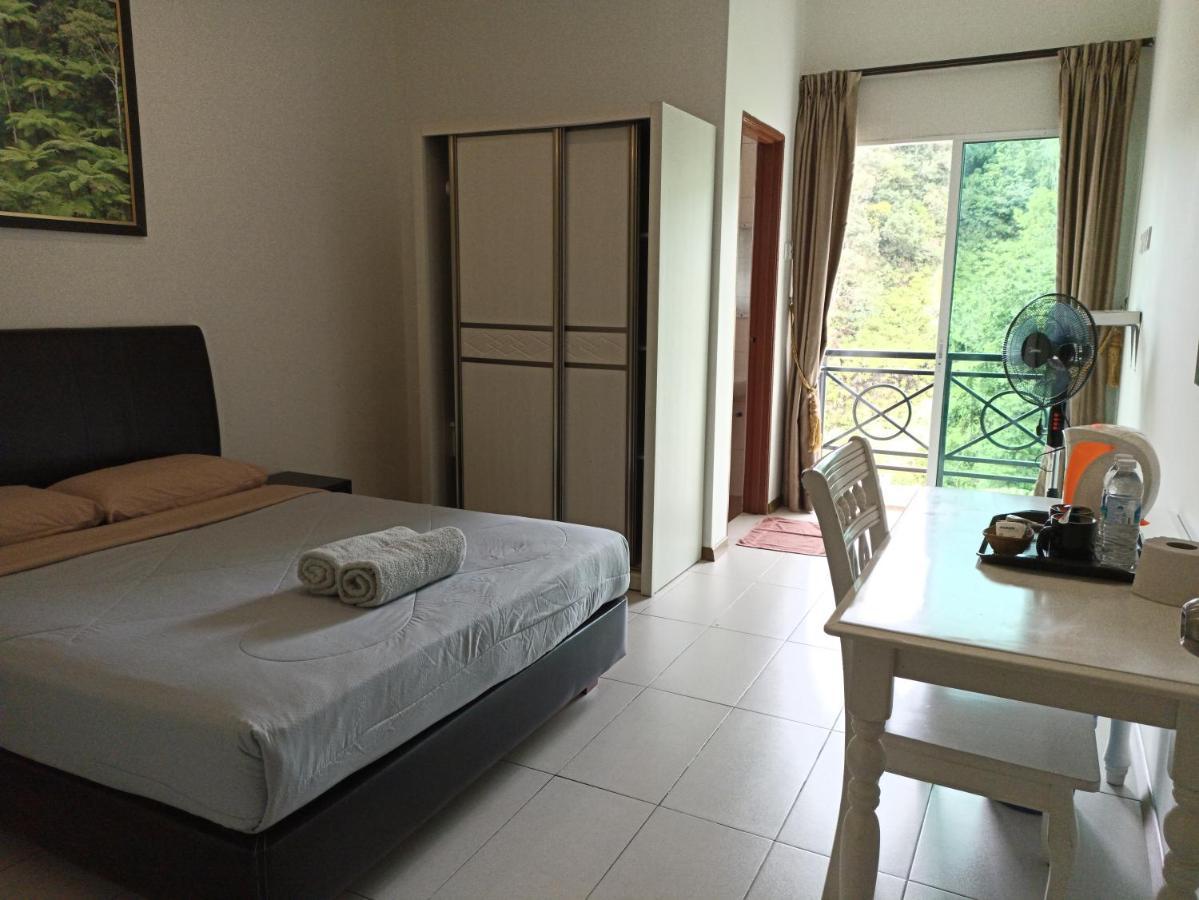 Rovers Inn Guesthouse - Age 11 And Above Only (Adults Only) Танах-Рата Экстерьер фото