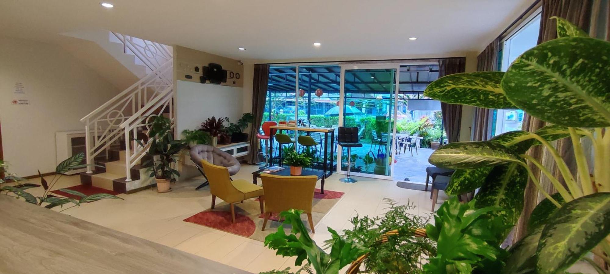 Rovers Inn Guesthouse - Age 11 And Above Only (Adults Only) Танах-Рата Экстерьер фото